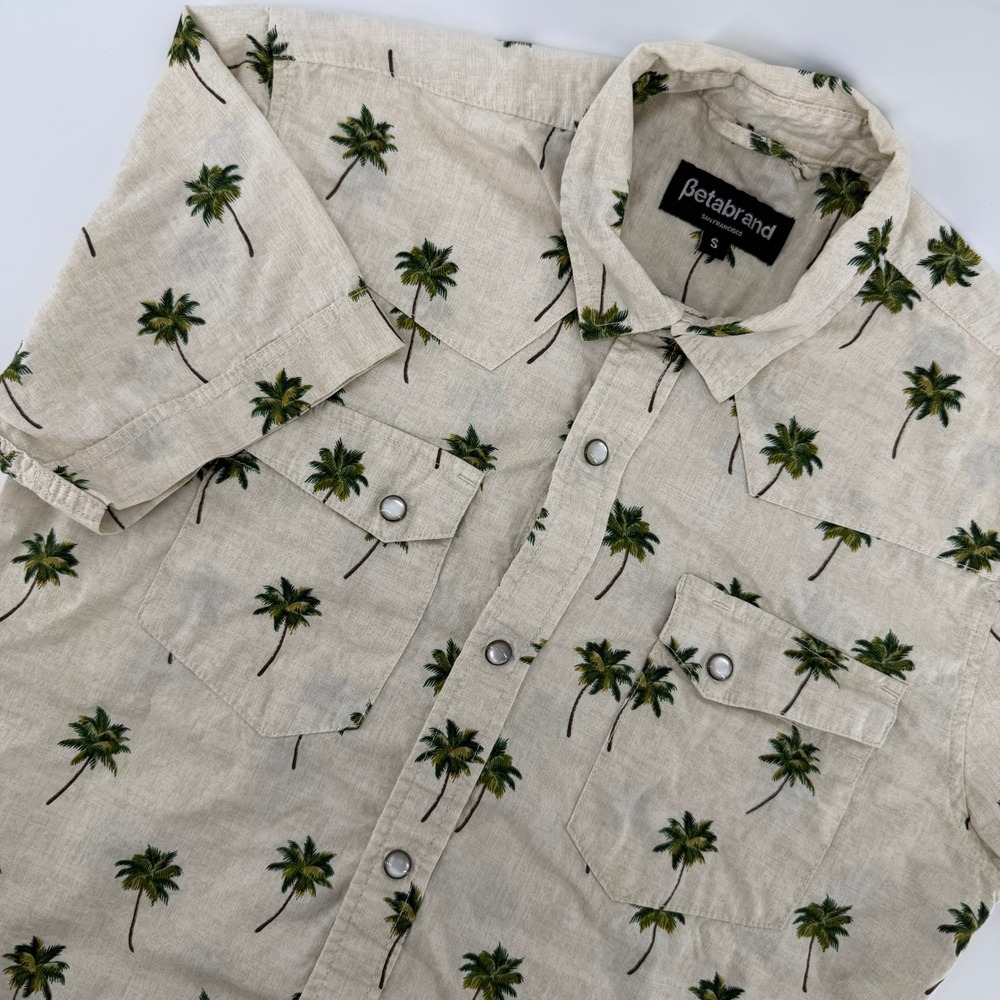 Betabrand Button Up Shirt Mens Small Cream Palm Tree Western Snap Short Sleeve